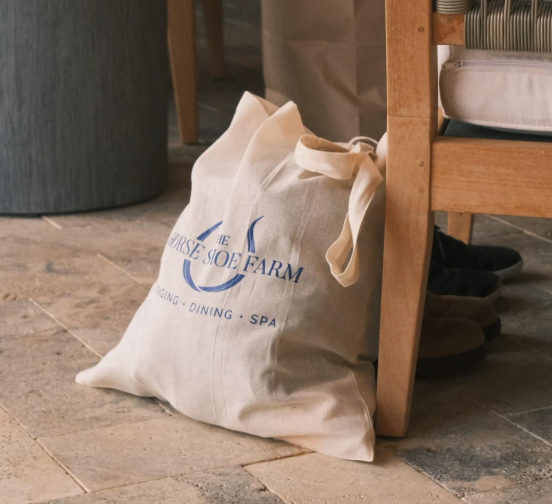 Canvas tote printed in blue